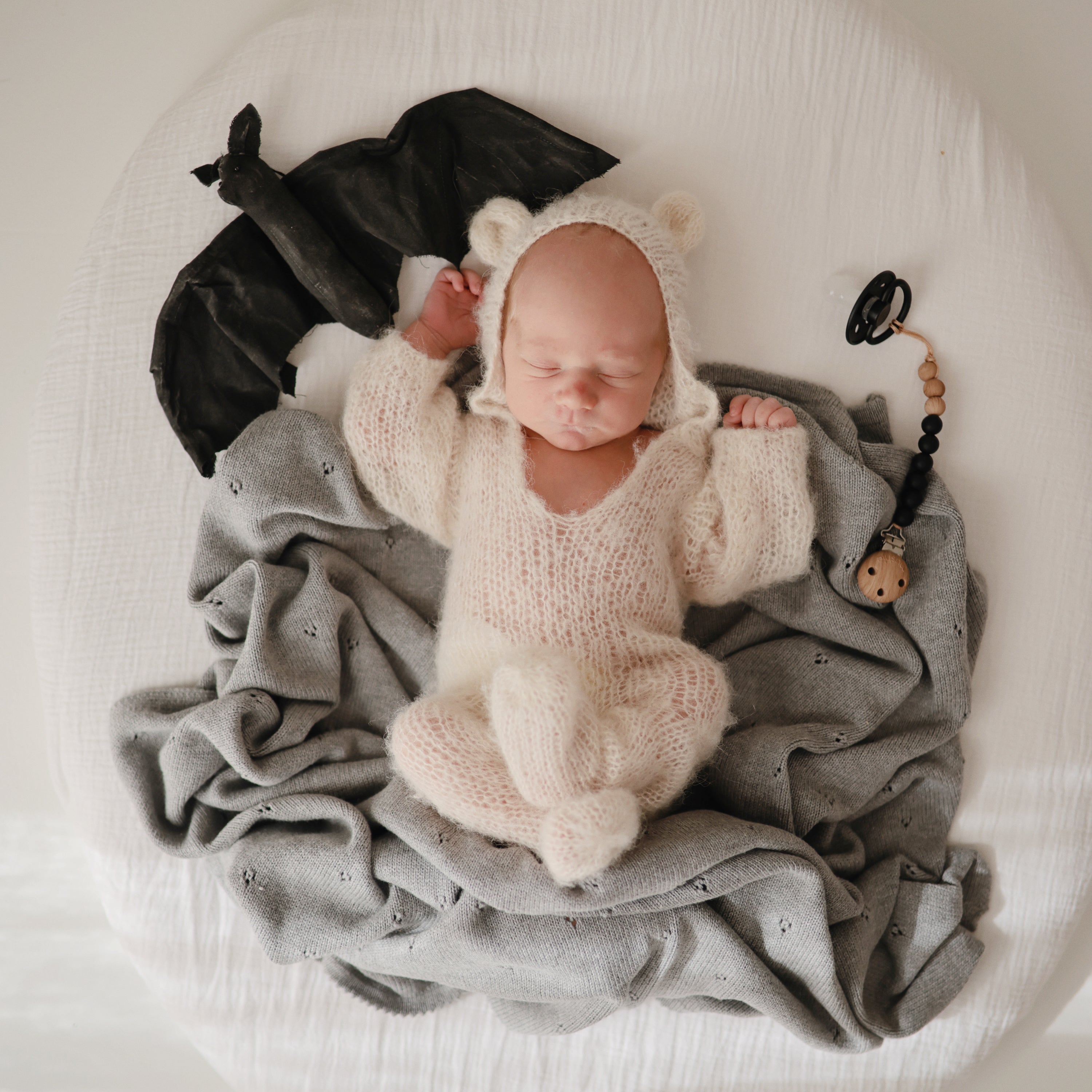 Image of Silicone Pacifier Clip | Eva